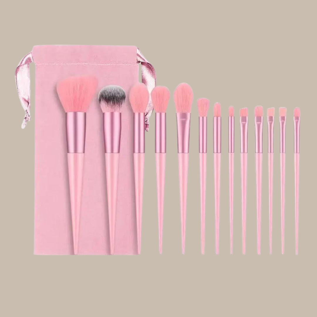 Highlighter Foundation Brush Vakasi