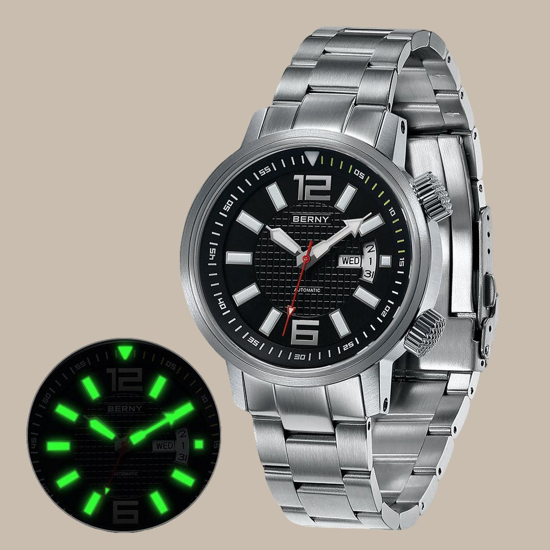 Elegant Stainless Steel Dress Watch for Men Vakasi