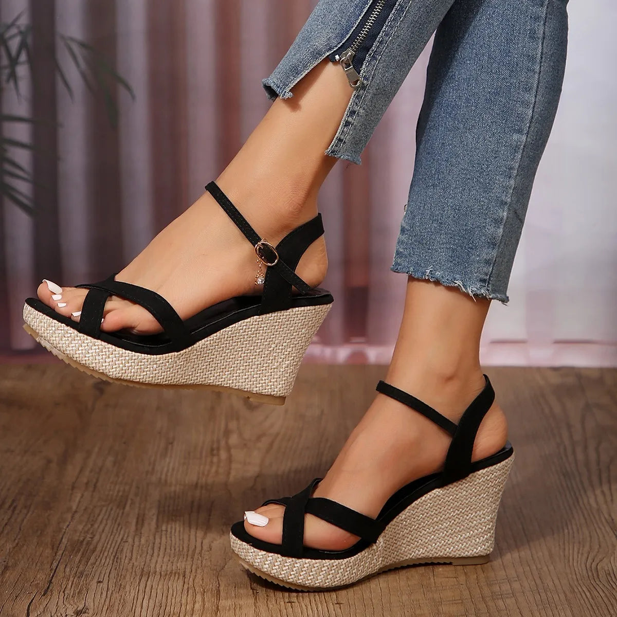 Women Wedges Sandals - Vakasi