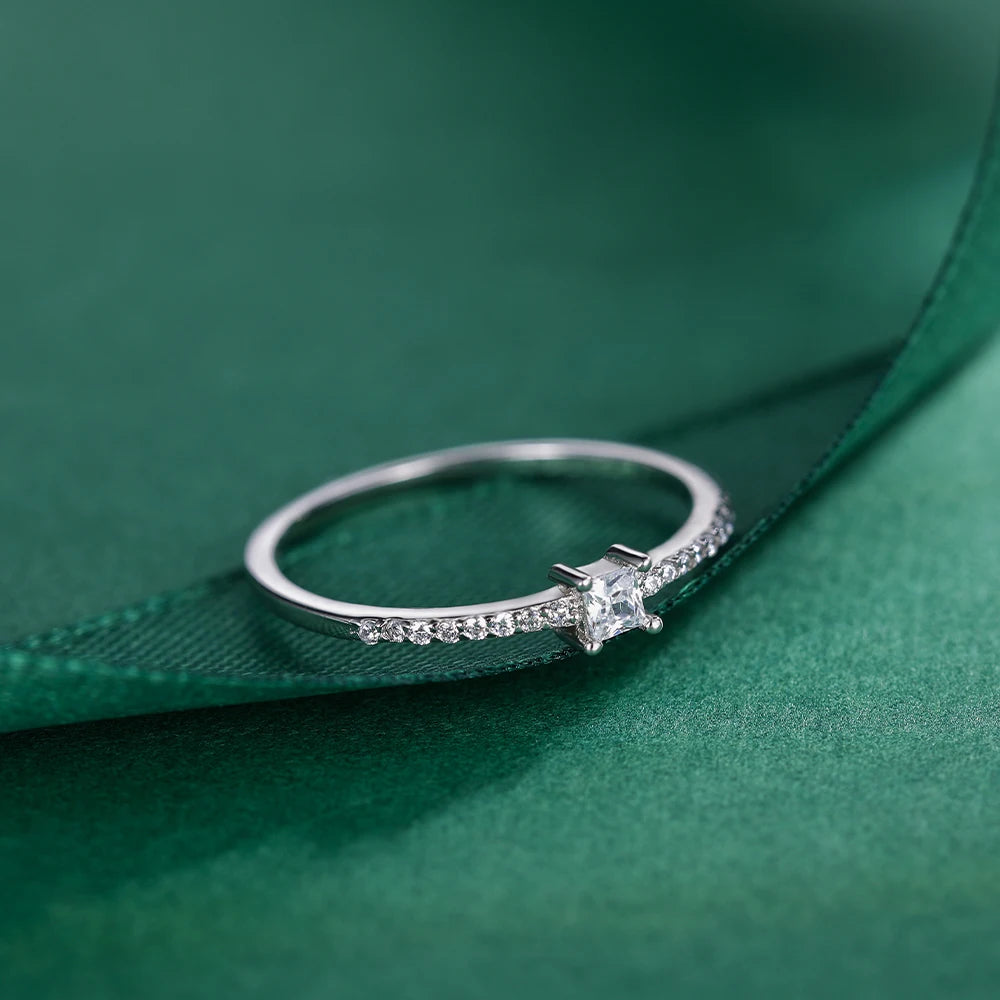 Fashion Engagement Ring